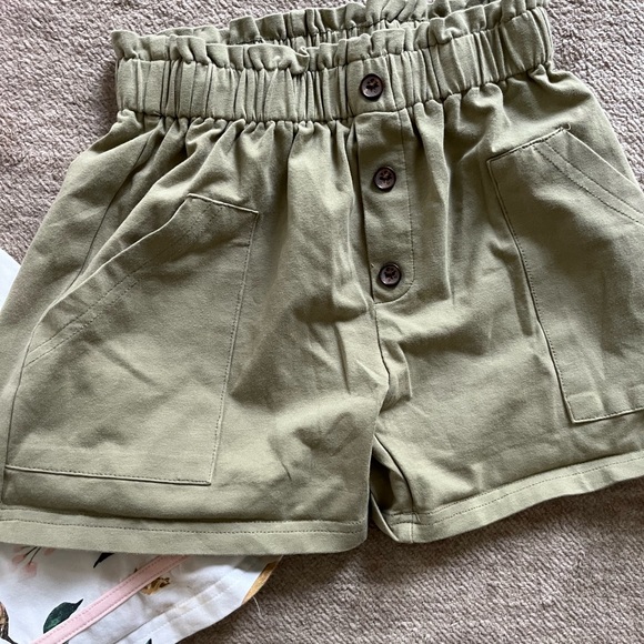 Jane+Jo Magnolia Blossom Set - Picture 3 of 4